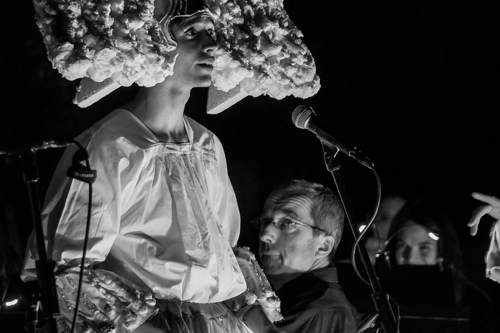 Světov&aacute; premi&eacute;ra Ř&iacute;msk&eacute; Lukr&eacute;cie, Theatrum Kuks 2021, Tom&aacute;&scaron; Hanzl&iacute;k a&nbsp;Vojtěch Franců, foto Michal Str&aacute;nsk&yacute;.jpg (1.05 MB)