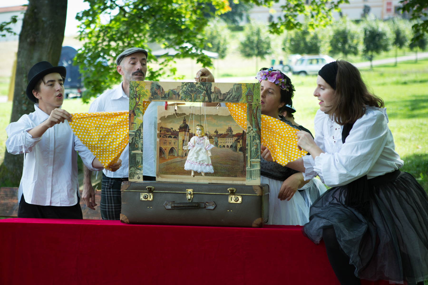 _5MM5669.jpg (1.37 MB)